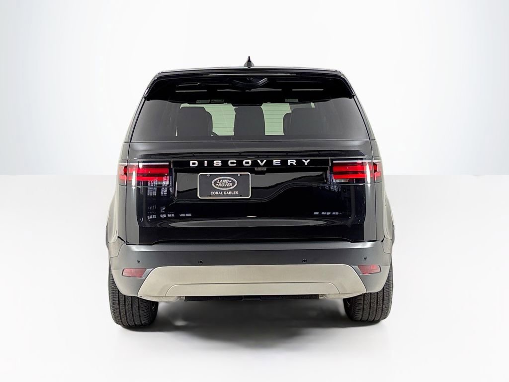 Used 2025 Land Rover Discovery S AWD/4WD image 4