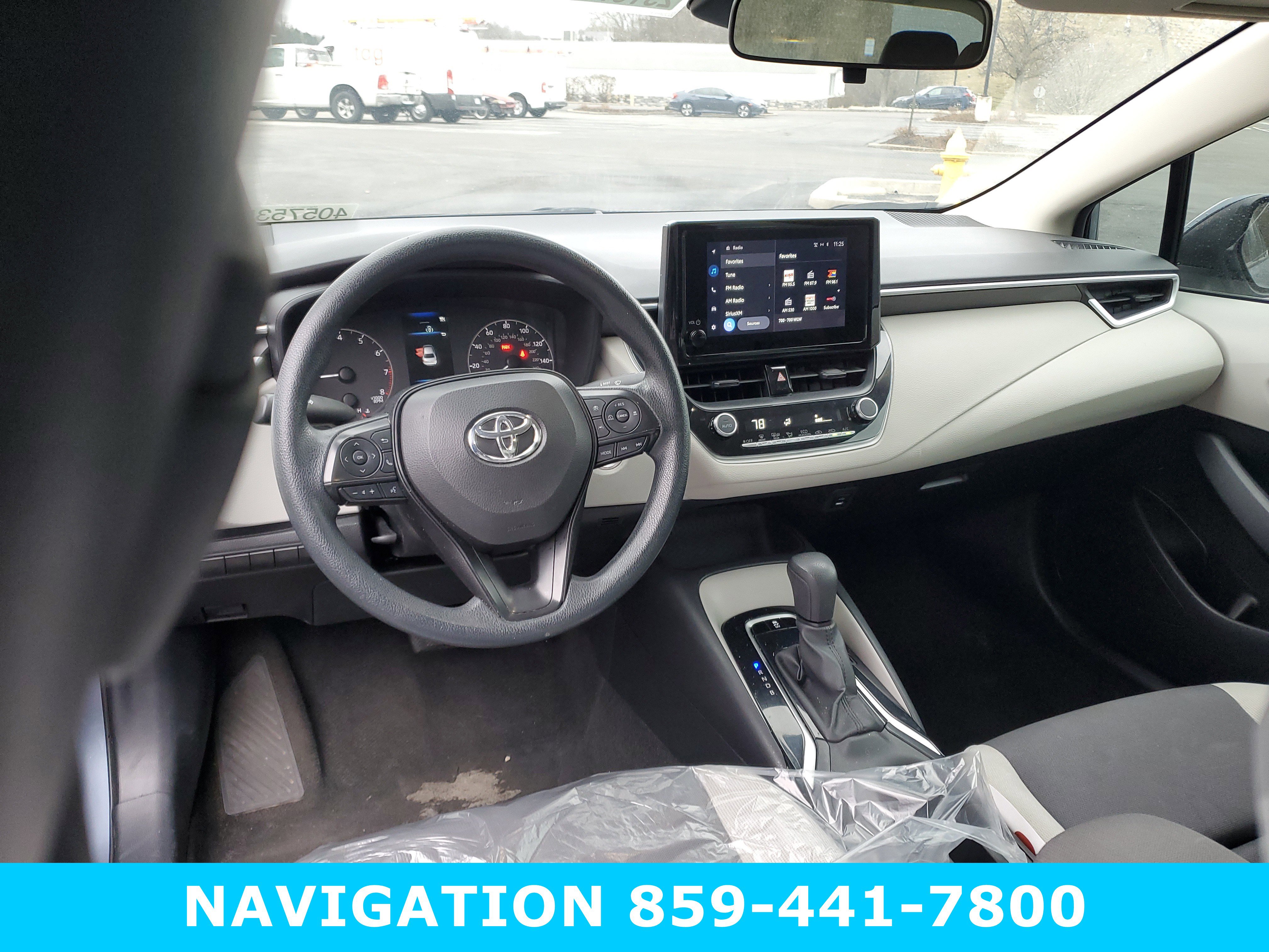 Used 2024 Toyota Corolla LE image 11