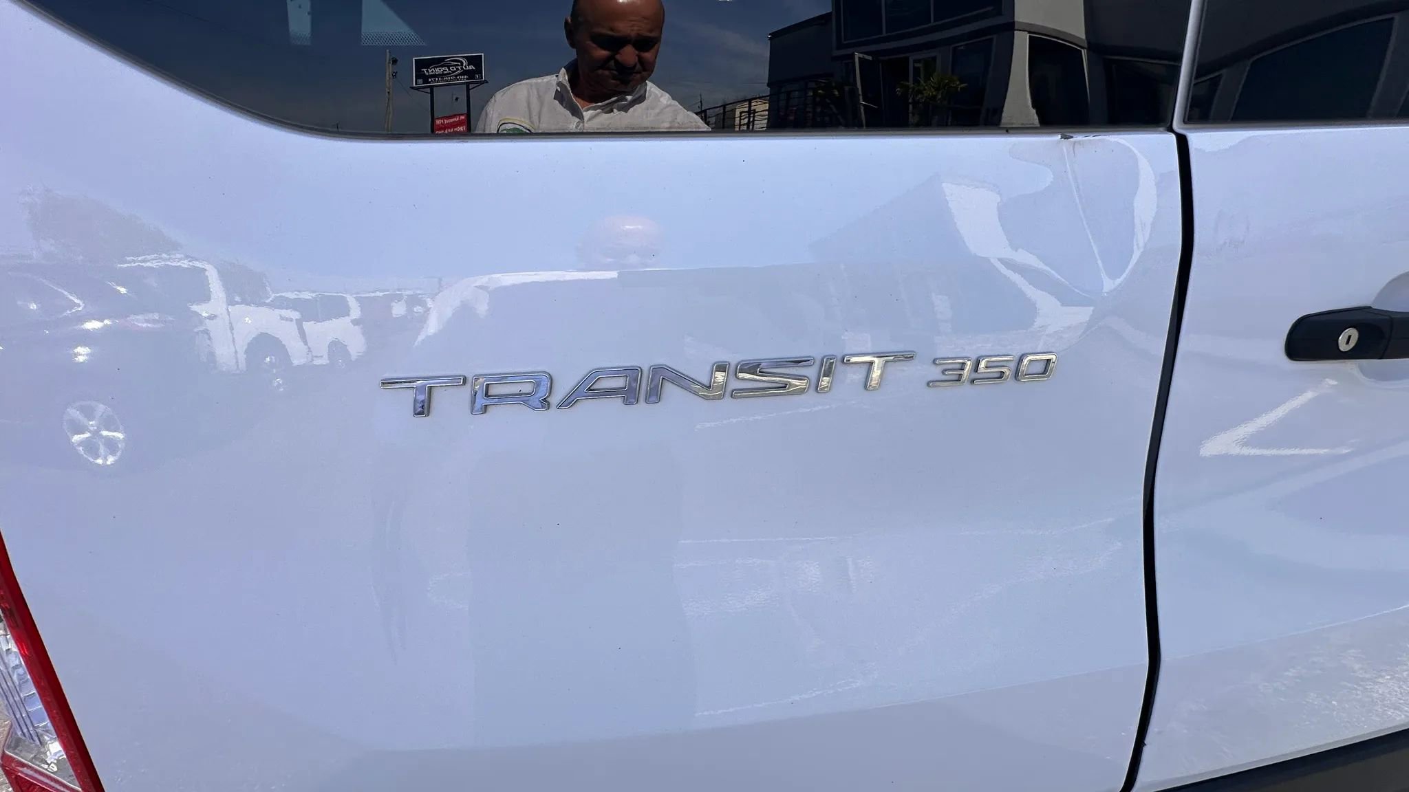 Used 2023 Ford Transit 350 XLT image 14