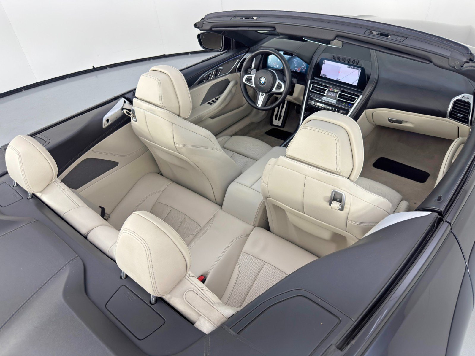 Used 2021 BMW M850i xDrive Convertible AWD/4WD image 42