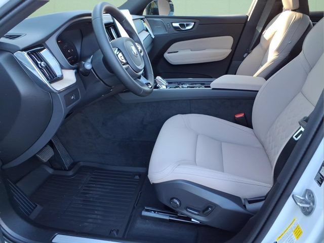 New 2026 Volvo XC60 B5 Plus w/ Protection Package Premier AWD/4WD image 14