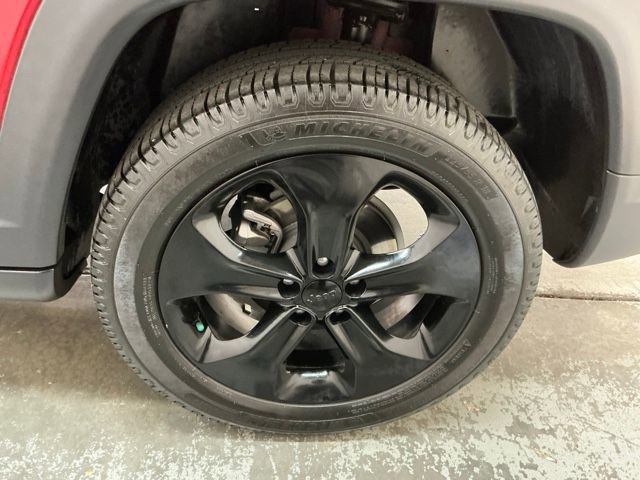 Used 2021 Jeep Compass Latitude image 10