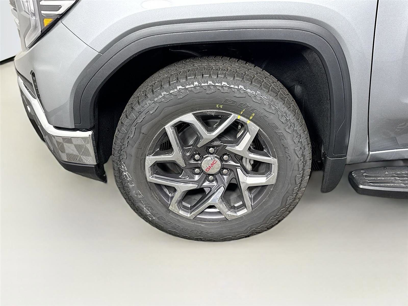 New 2026 GMC Sierra 1500 SLT AWD/4WD image 22