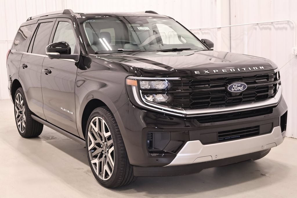 New 2026 Ford Expedition Platinum w/ Platinum Ultimate Package AWD/4WD image 3