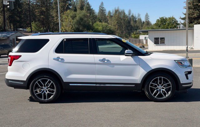 Used 2018 Ford Explorer Limited w/ Equipment Group 301A AWD/4WD image 9
