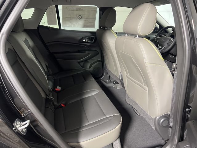 New 2026 Chevrolet Trax ACTIV w/ Driver Confidence Package FWD image 12