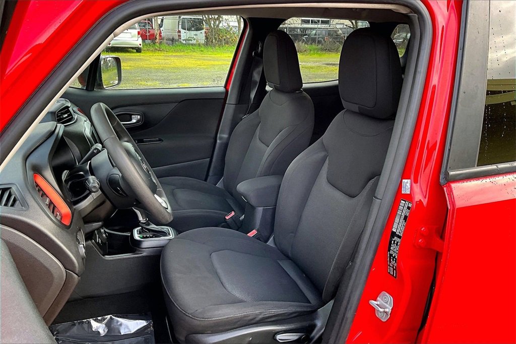 Used 2018 Jeep Renegade Sport w/ Power & Air Group image 9