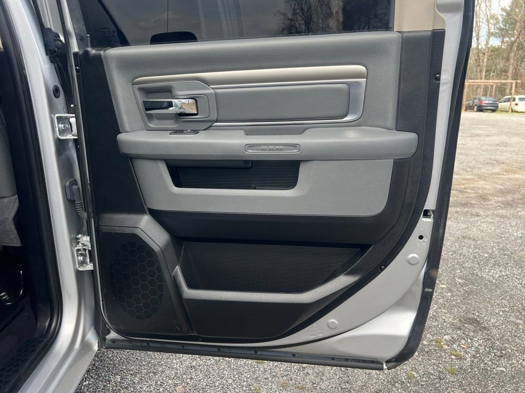 Used 2018 RAM 1500 Lone Star image 18