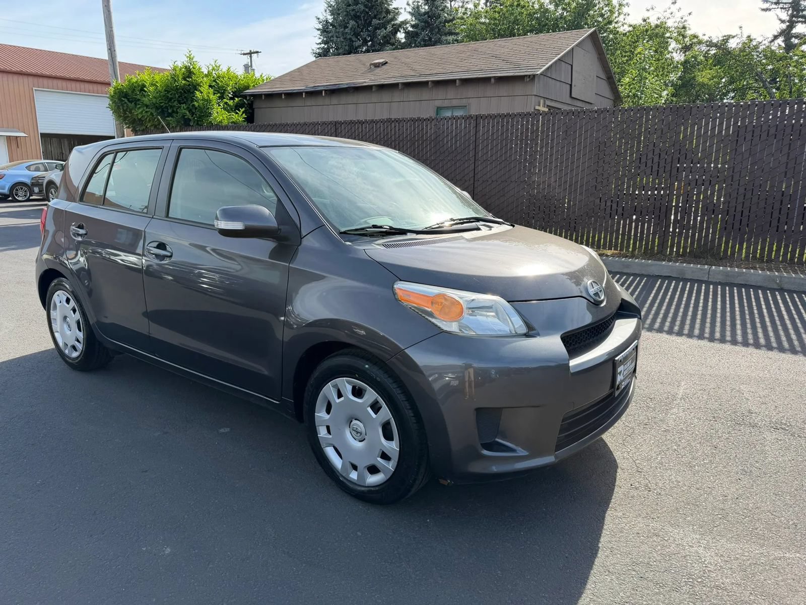 Used 2012 Scion xD FWD image 3