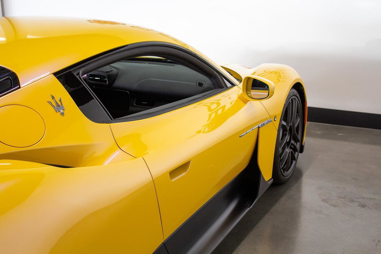Used 2023 Maserati MC20 Coupe image 38