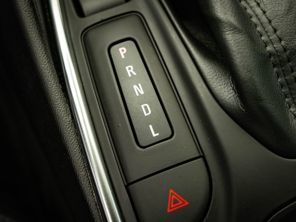 Used 2017 Chevrolet Volt Premier w/ Driver Confidence II Package FWD image 36