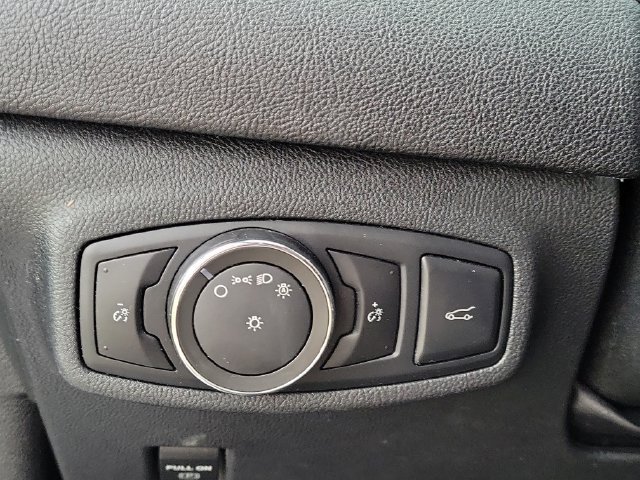 Used 2017 Lincoln MKC Select w/ Select Plus Package FWD image 14