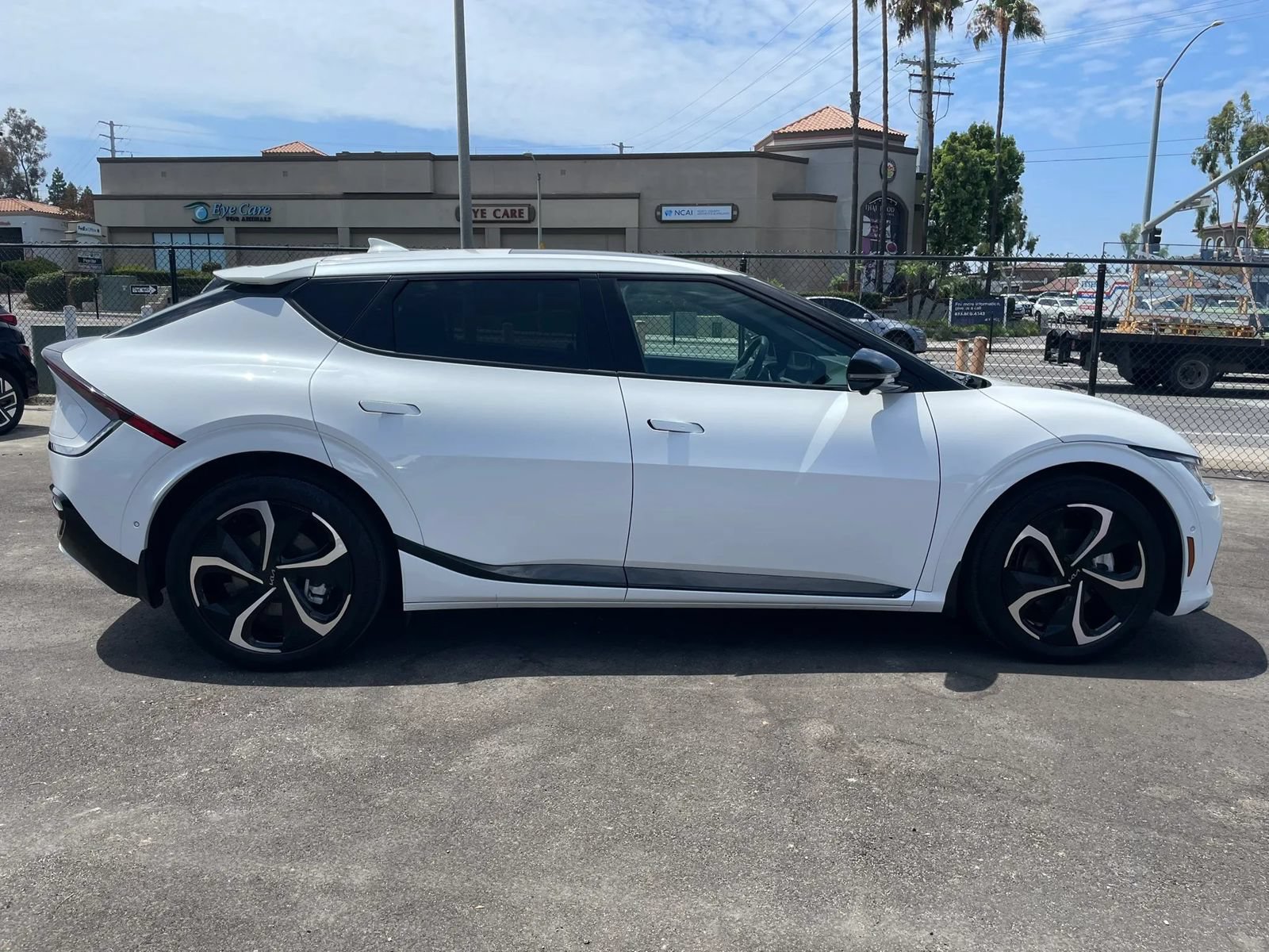 Used 2024 Kia EV6 GT-Line AWD/4WD image 4