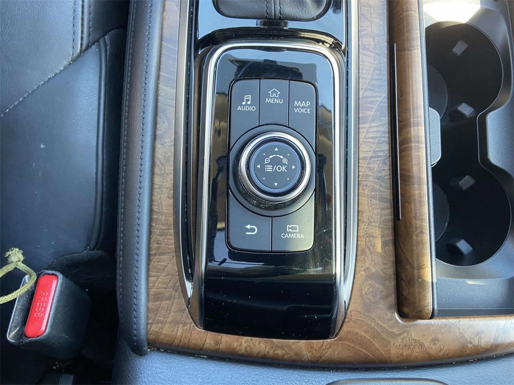 Used 2021 Nissan Armada SL w/ Captain's Chairs Package image 27