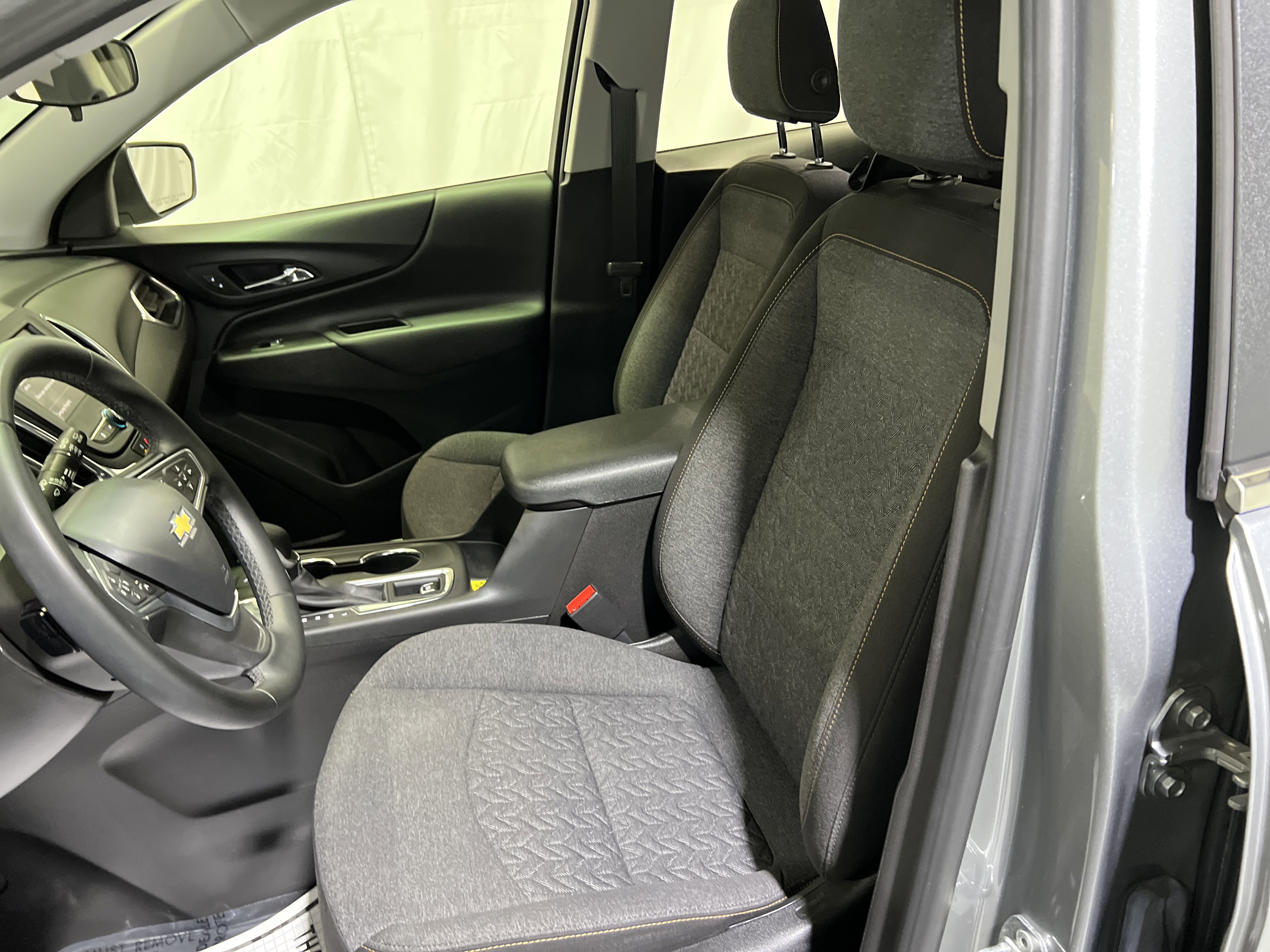 Used 2023 Chevrolet Equinox LT image 17