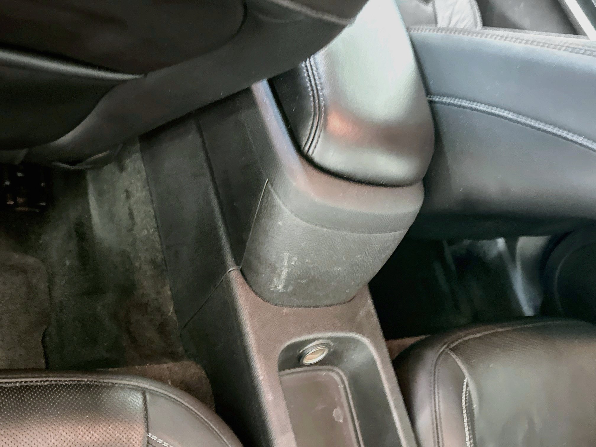 Used 2012 Chevrolet Volt Premium w/ Premium Trim Package FWD image 28