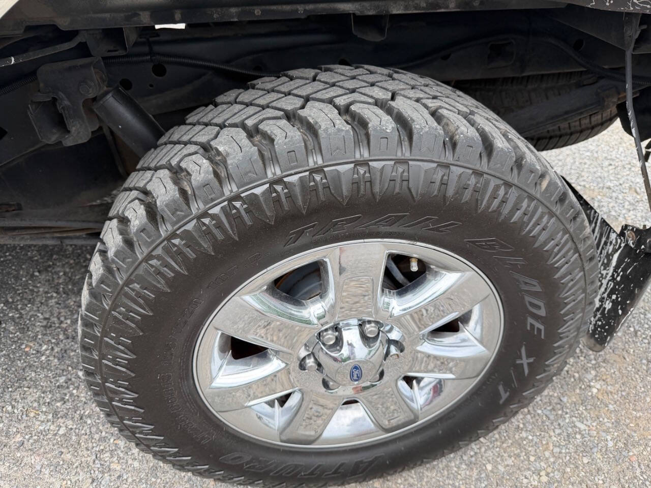 Used 2013 Ford F150 XLT w/ XTR Pkg AWD/4WD image 32