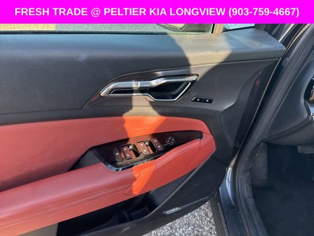 Used 2024 Kia Sportage SX image 8