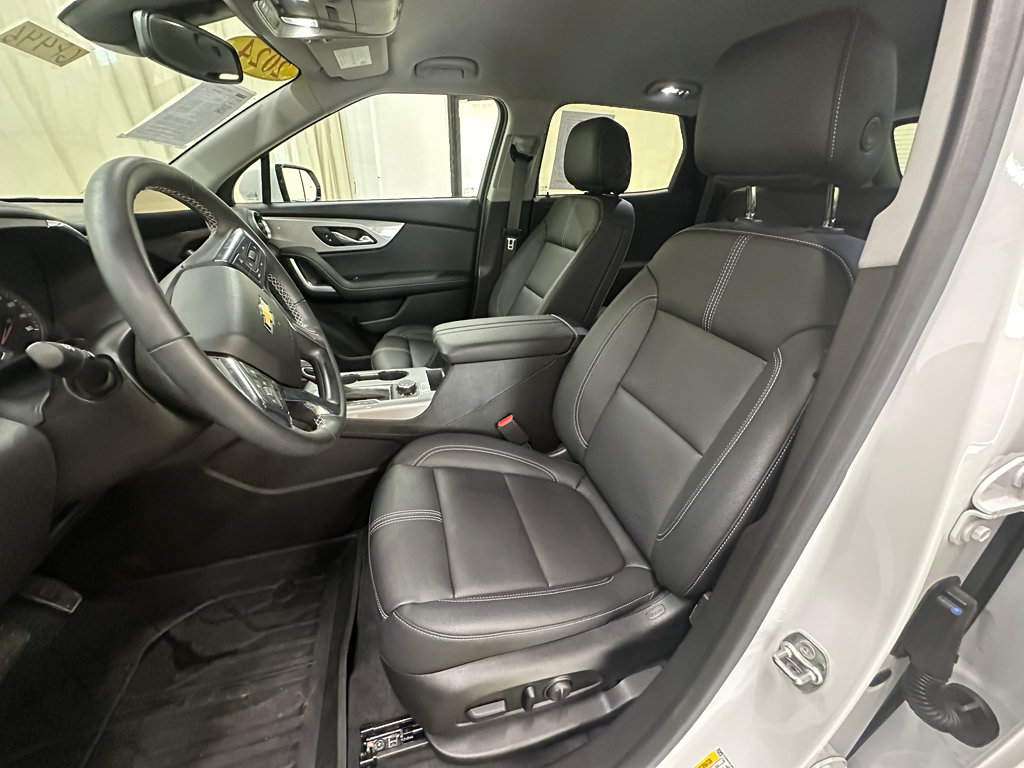 Certified 2024 Chevrolet Blazer LT w/ LPO, Black Sport Package AWD/4WD image 21