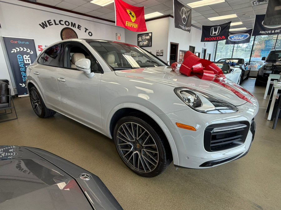 Used 2023 Porsche Cayenne Platinum Edition AWD/4WD image 15