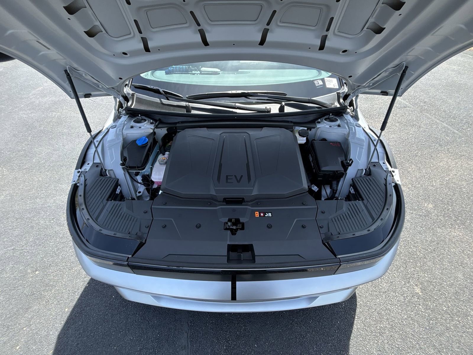 New 2026 Hyundai Ioniq 5 SE AWD/4WD image 27