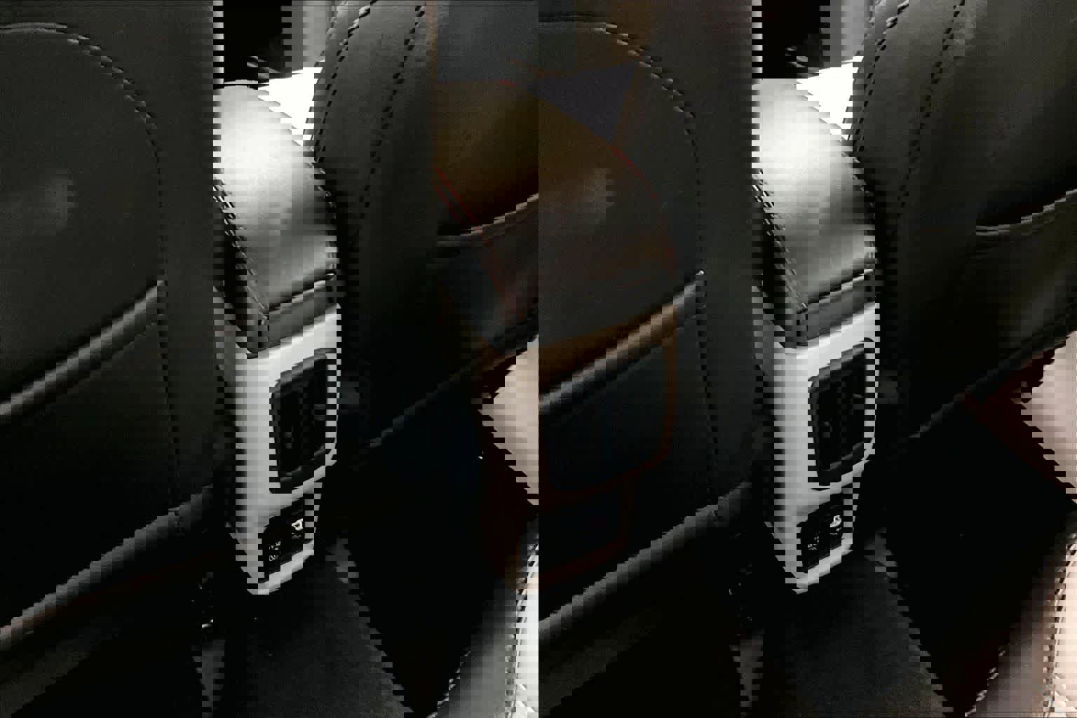 Used 2019 Jeep Compass Limited image 37