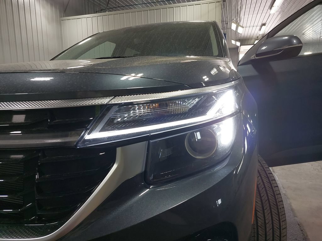 New 2026 Kia Seltos S AWD/4WD image 31