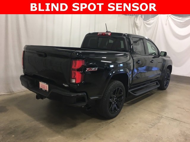 Used 2025 Chevrolet Colorado Z71 w/ Technology Package image 5