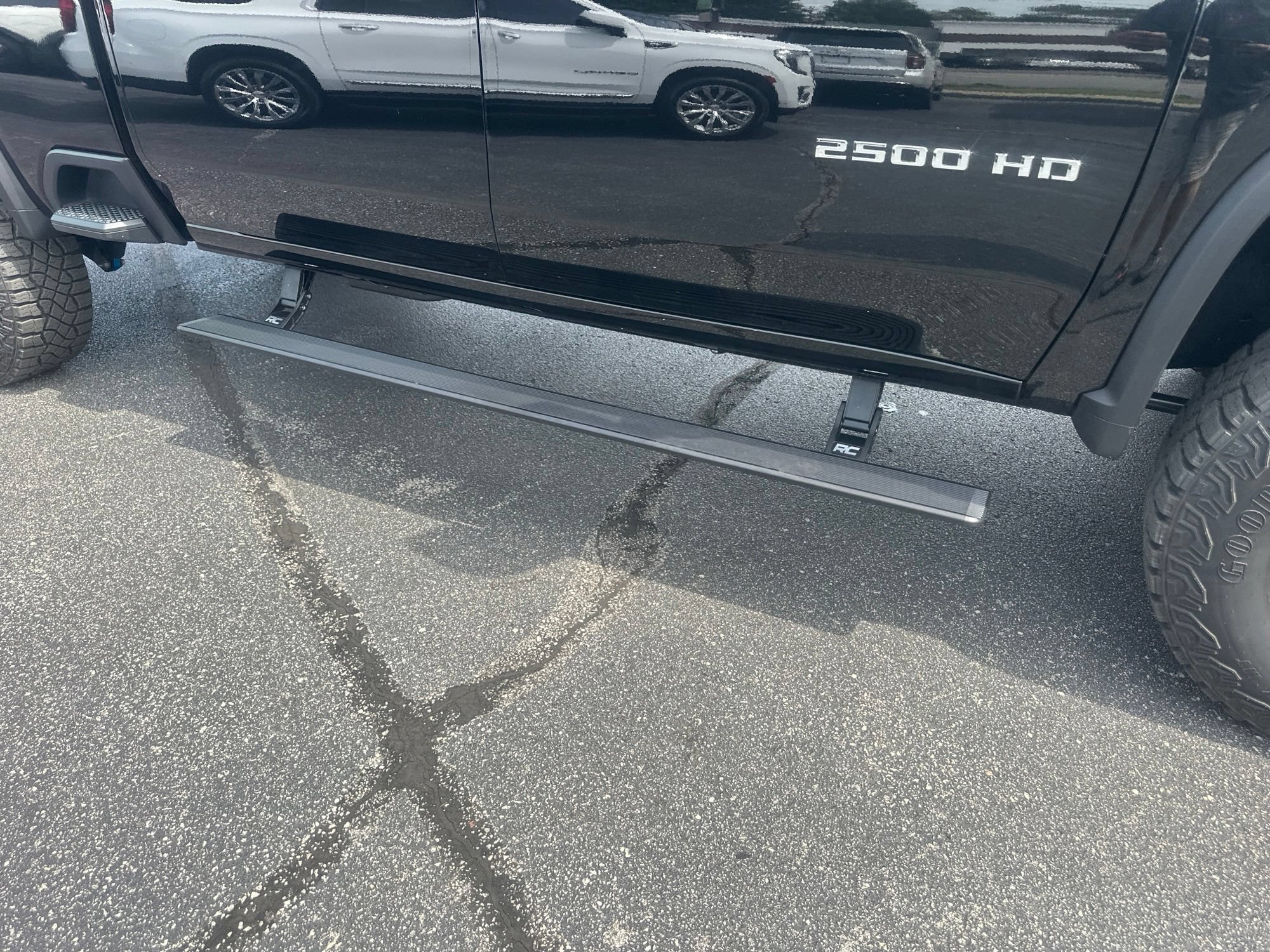 Used 2026 Chevrolet Silverado 2500 ZR2 AWD/4WD image 10