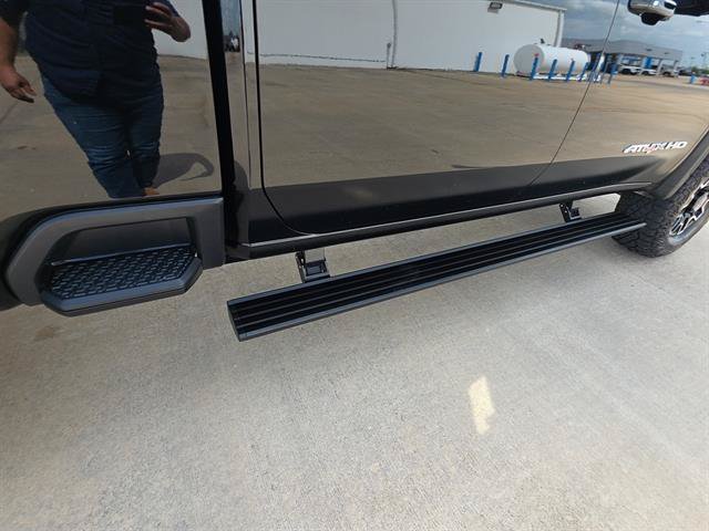 Used 2026 GMC Sierra 2500 AT4X AWD/4WD image 22