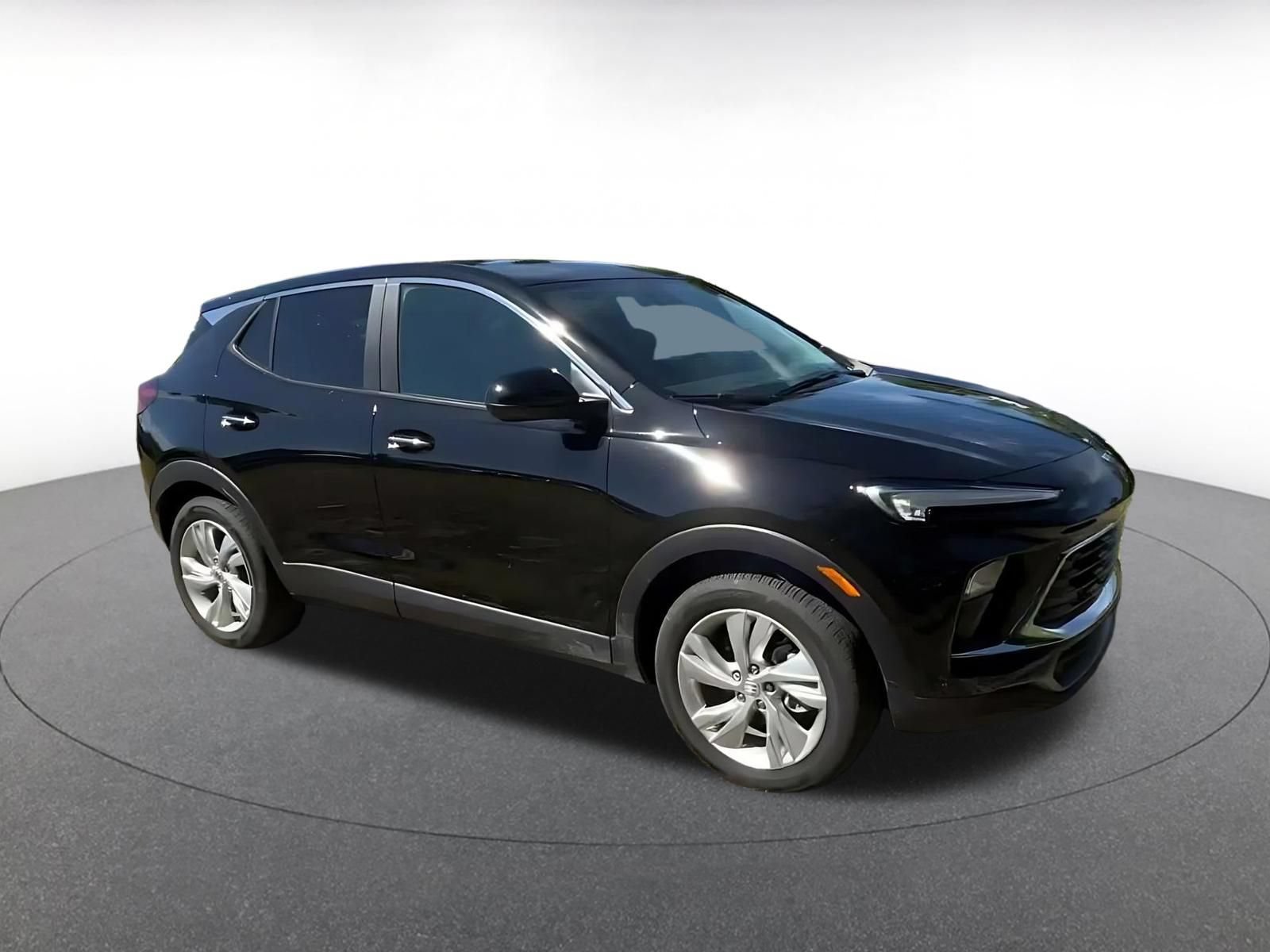 Used 2026 Buick Encore GX Preferred FWD image 2