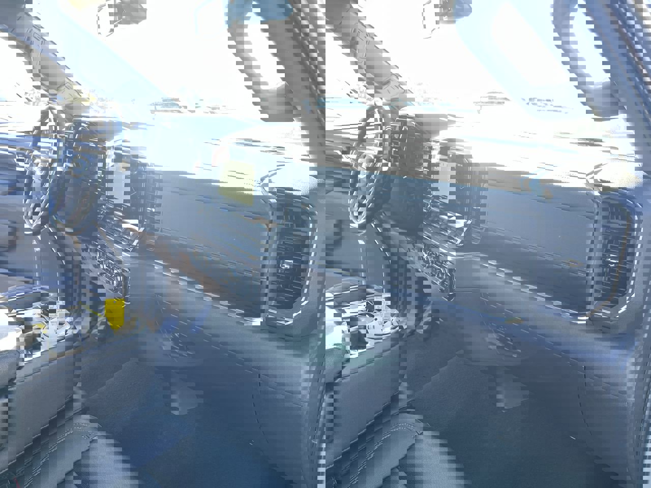 Certified 2024 GMC Sierra 1500 SLT image 29