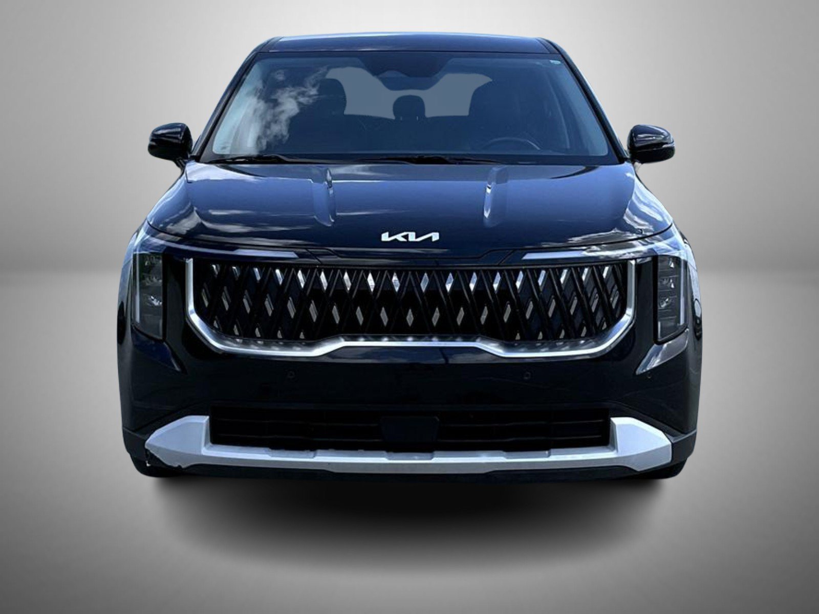 Used 2025 Kia Carnival FWD image 2