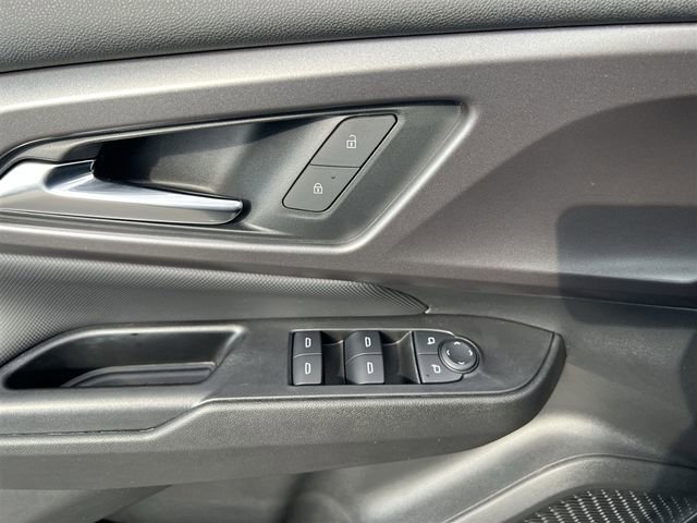 Certified 2025 Chevrolet Equinox EV LT FWD image 18