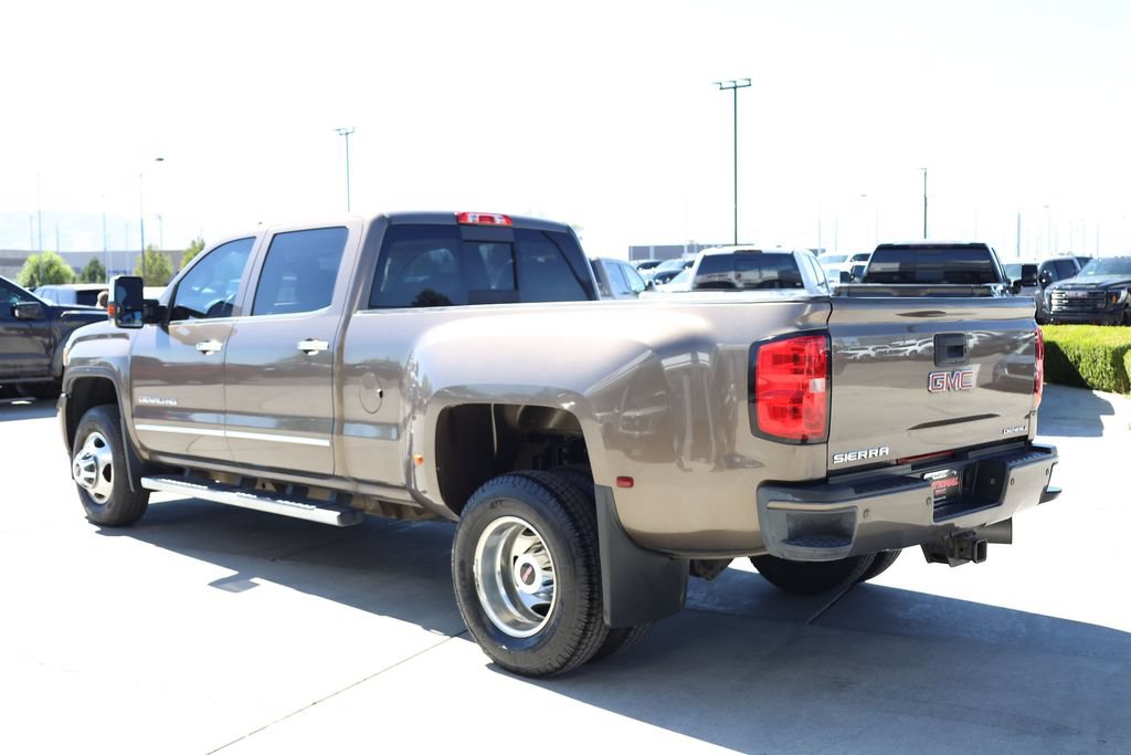 Used 2015 GMC Sierra 3500 Denali w/ Duramax Plus Package AWD/4WD image 4