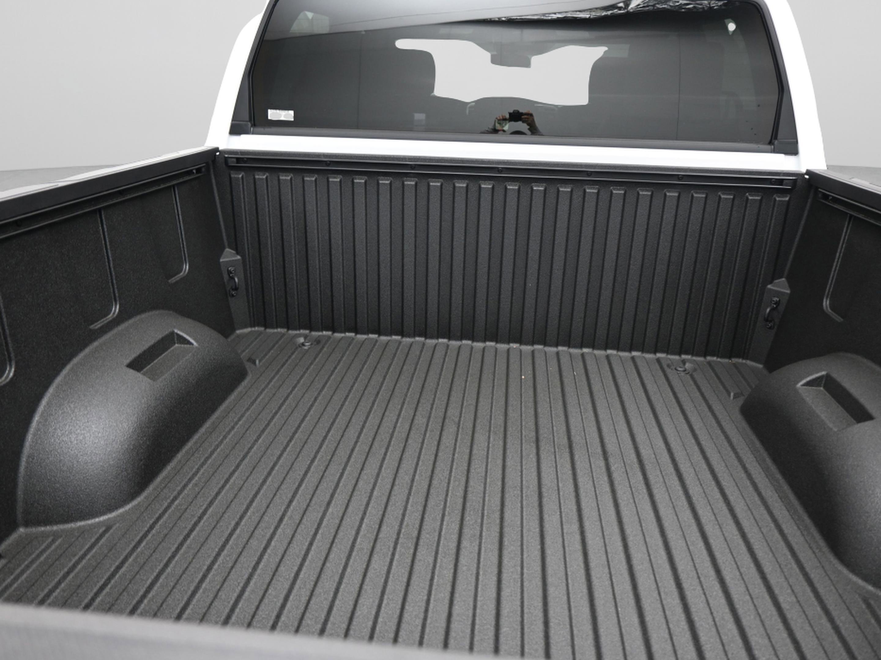 New 2026 Toyota Tundra SR5 AWD/4WD image 34