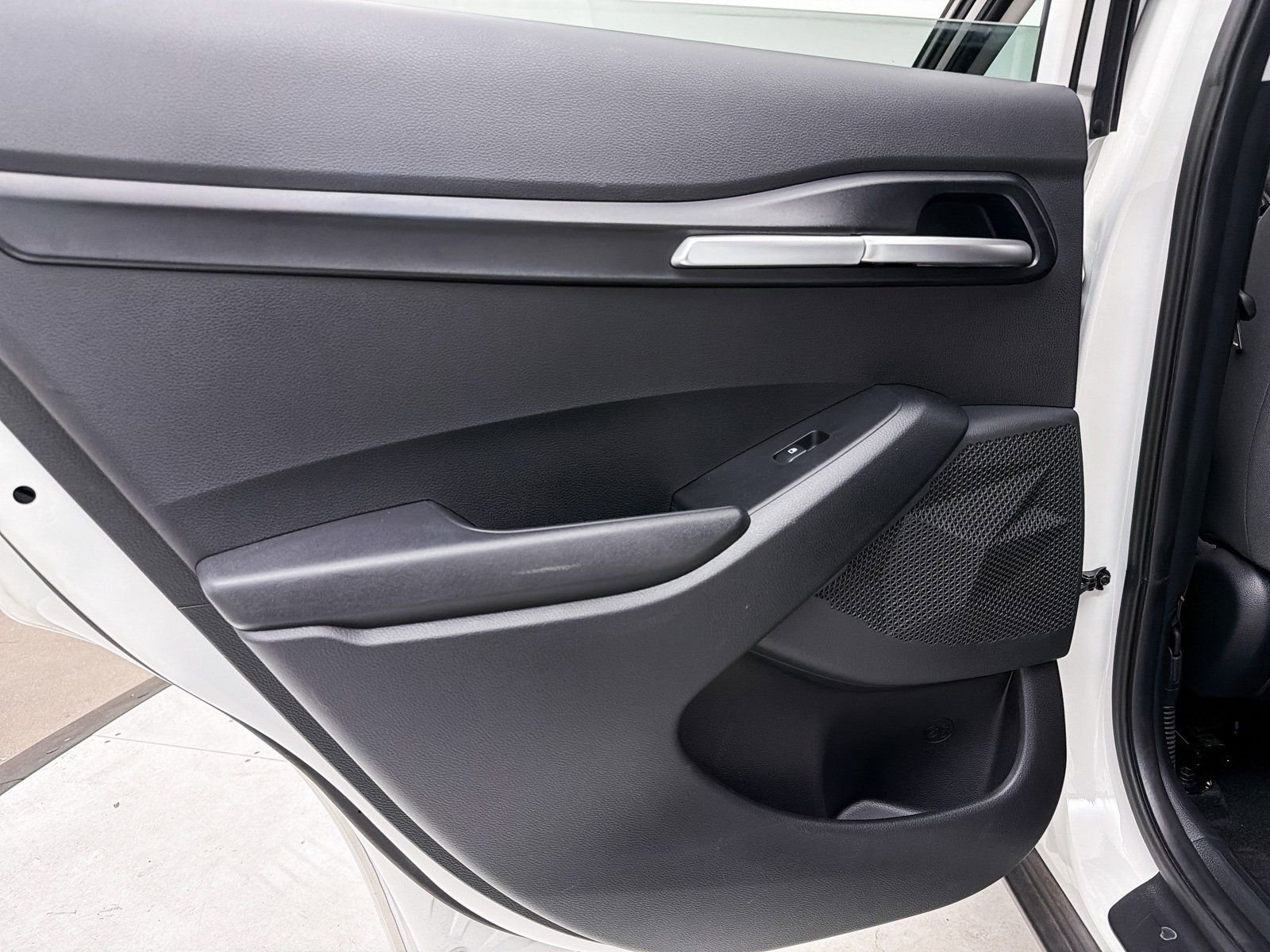 Certified 2024 Kia Seltos LX image 21