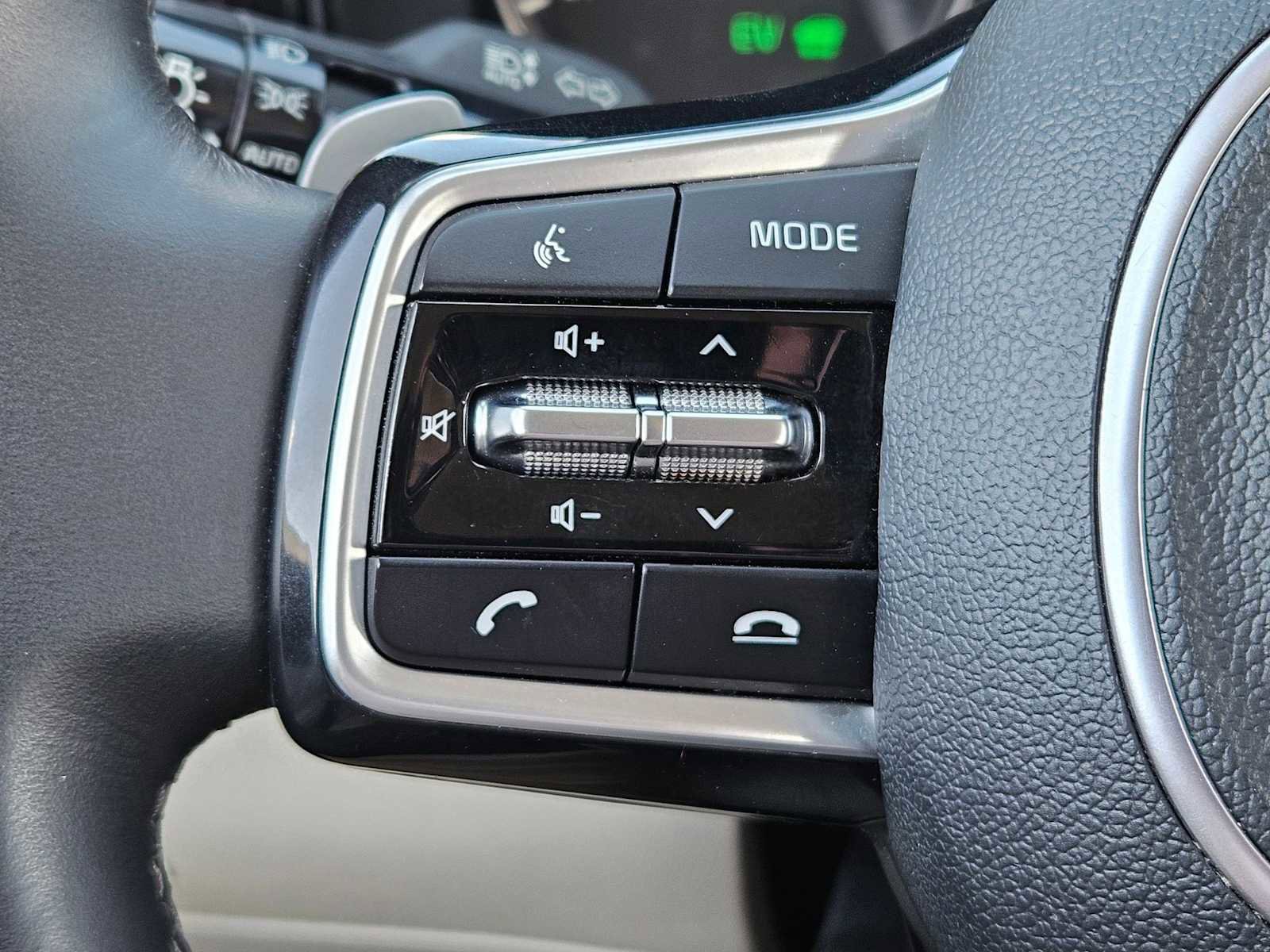 Used 2023 Kia Sorento EX w/ Panoramic Sunroof Package AWD/4WD image 23