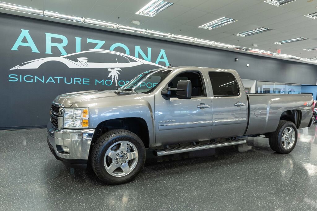Used 2014 Chevrolet Silverado 2500 LT w/ Custom Sport Truck Package