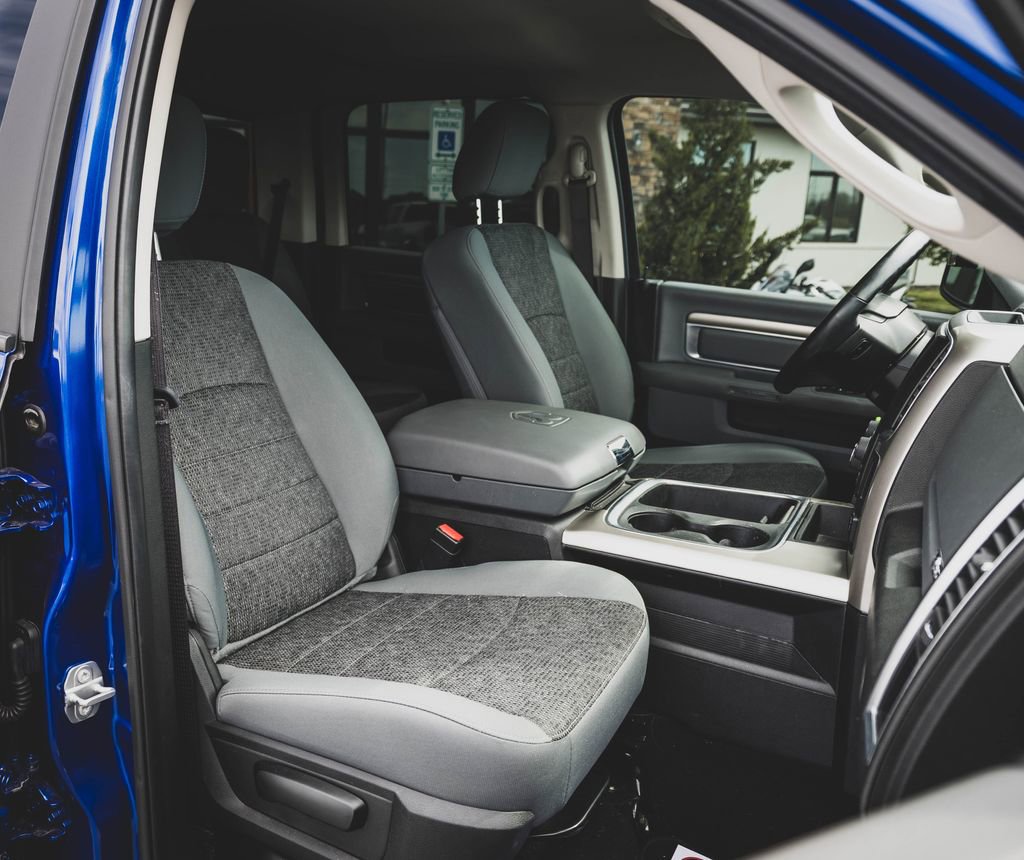 Used 2019 RAM 1500 Big Horn AWD/4WD image 30