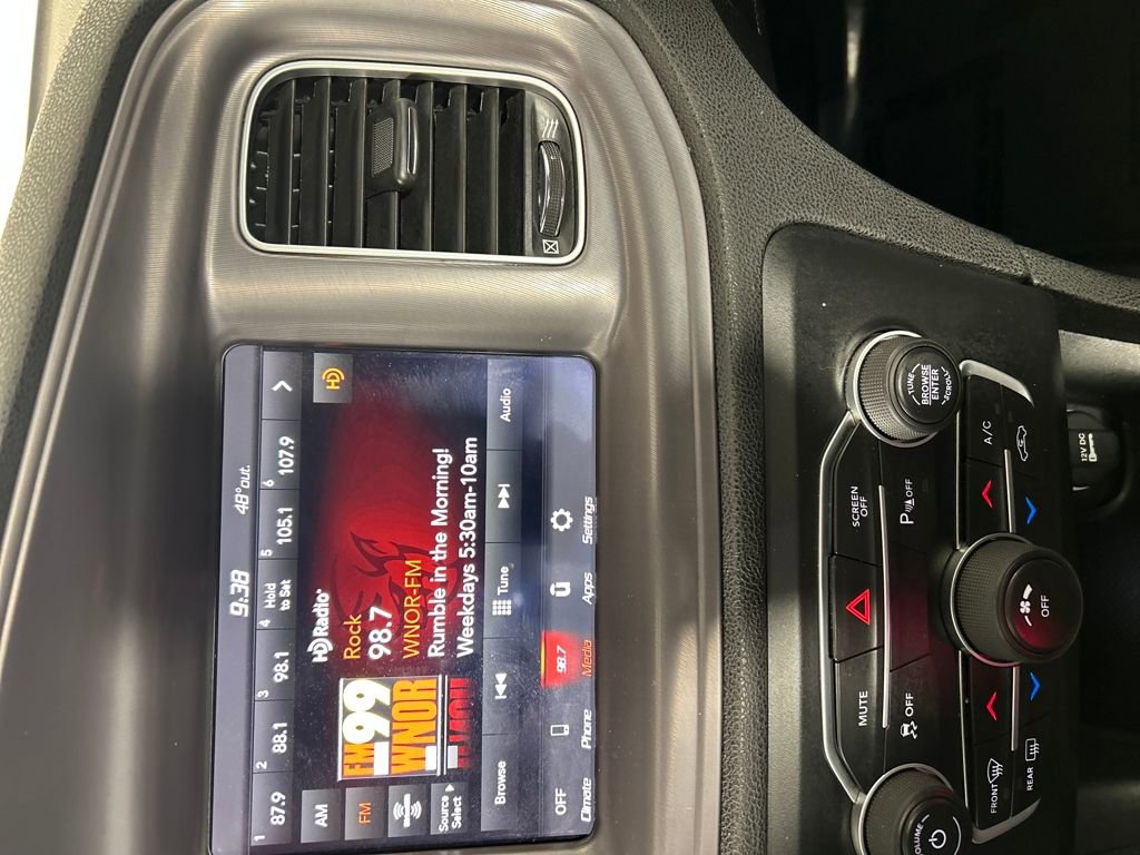 Used 2023 Dodge Charger SXT image 14