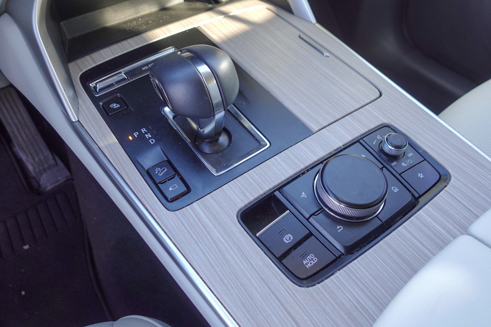 Certified 2024 MAZDA CX-90 Plug-In Hybrid w/ Premium Plus image 19