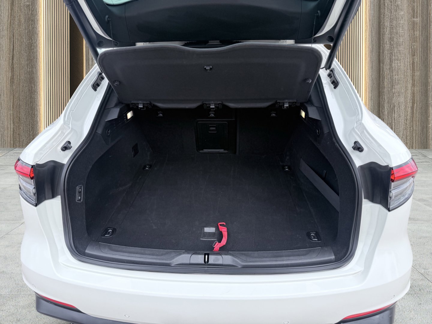 Used 2023 Maserati Levante Modena image 17