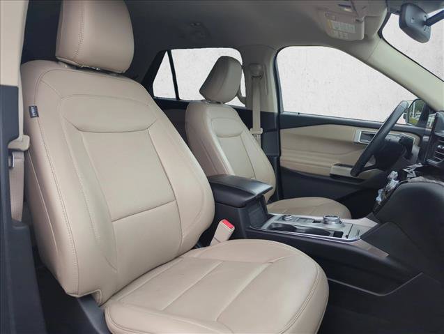 Used 2022 Ford Explorer Limited AWD/4WD image 30