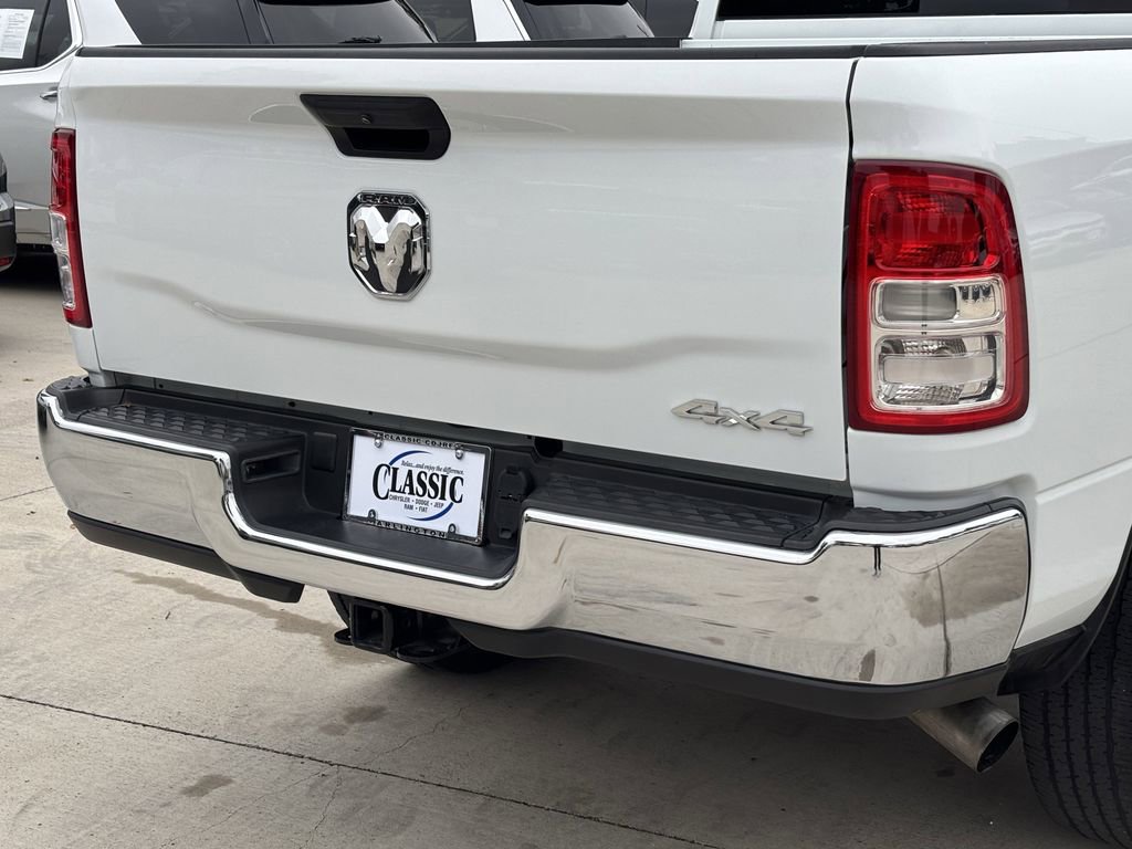 Used 2024 RAM 3500 Tradesman w/ Chrome Appearance Group image 4