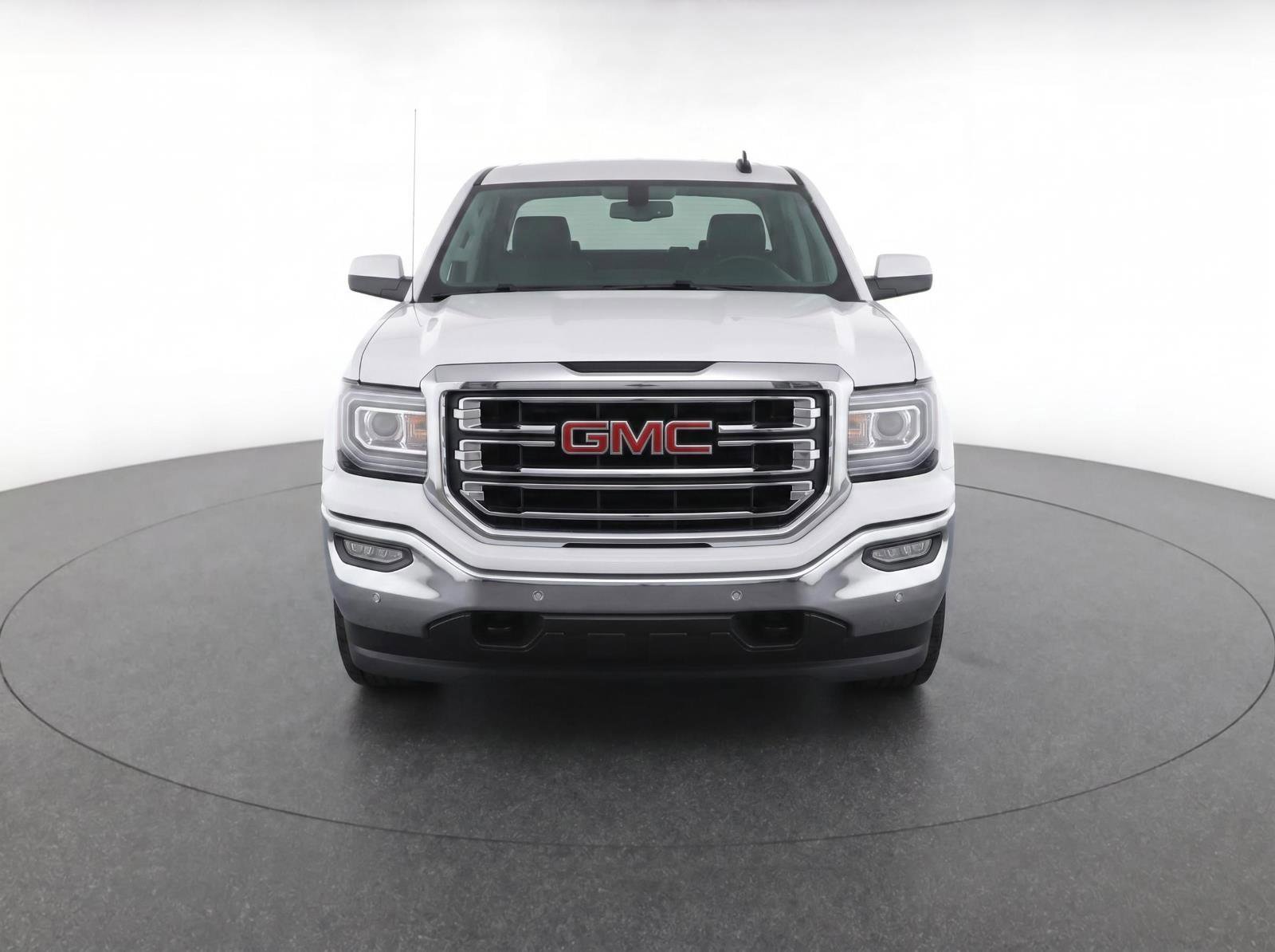Used 2018 GMC Sierra 1500 SLT w/ SLT Premium Package AWD/4WD image 5