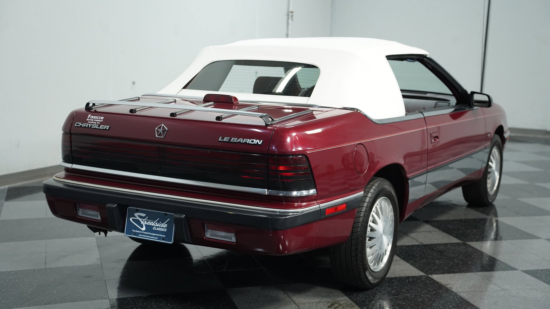 Used 1991 Chrysler LeBaron Convertible FWD image 10