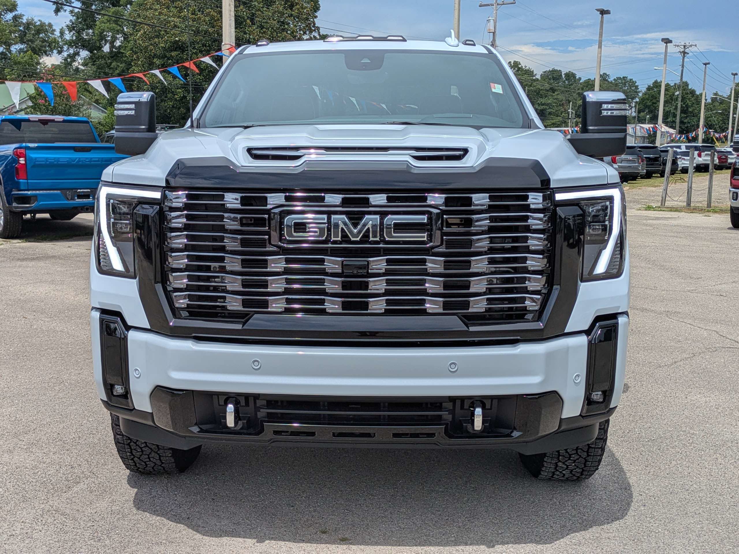 New 2026 GMC Sierra 2500 Denali Ultimate w/ Max Trailering Package AWD/4WD image 9