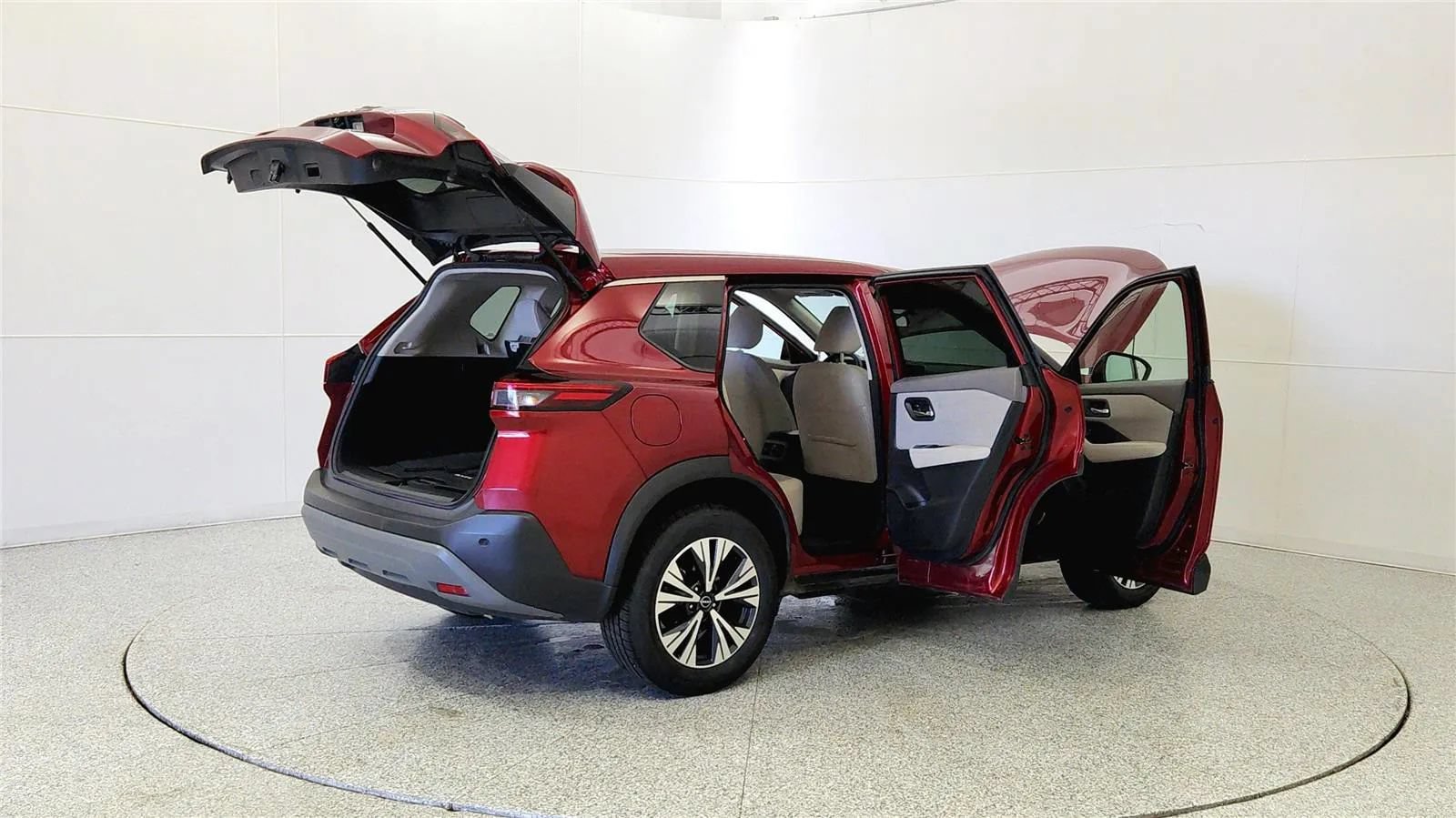 Used 2023 Nissan Rogue SV FWD image 12