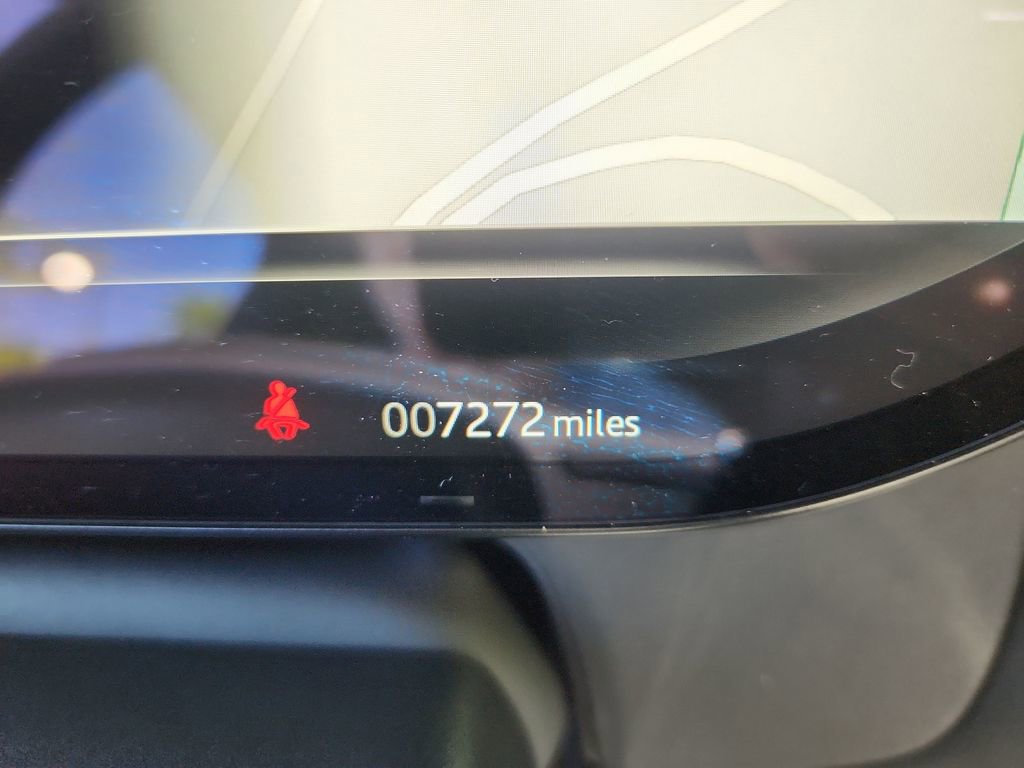 Used 2025 Land Rover Range Rover Sport SE AWD/4WD image 21